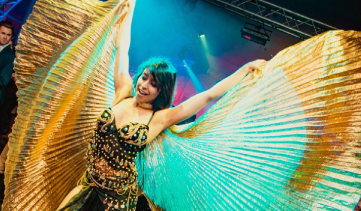 Buikdanseres en Oosterse Lounge